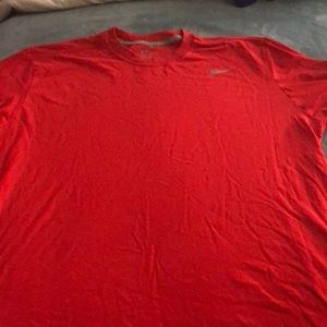 Nike dri-fit xl pinkish red